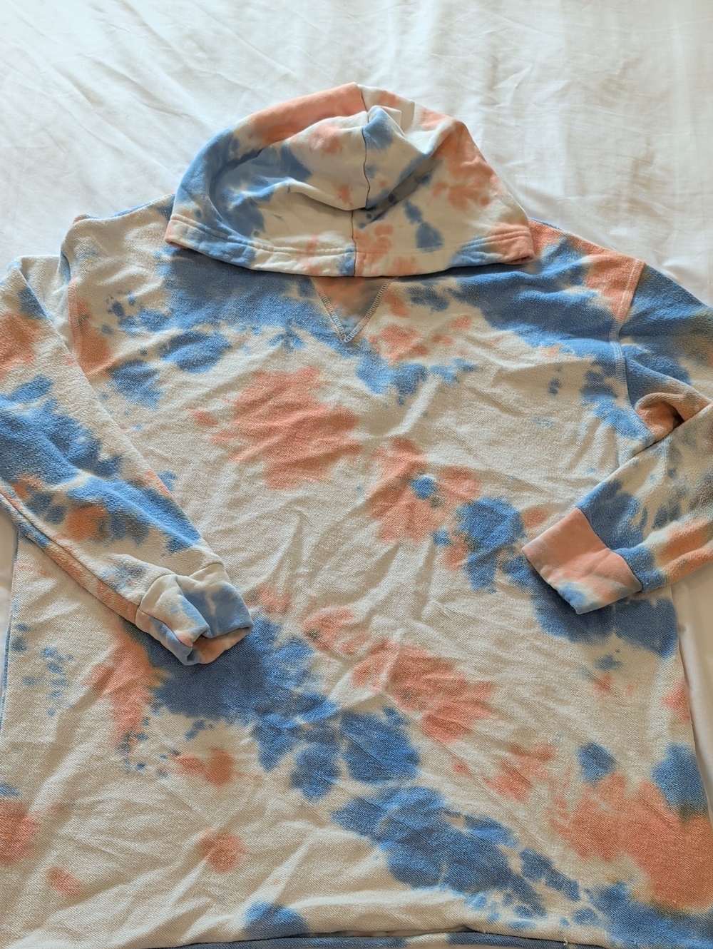 3/$30 Tie-Dye Beach Hooded Pullover in Blue & Peach